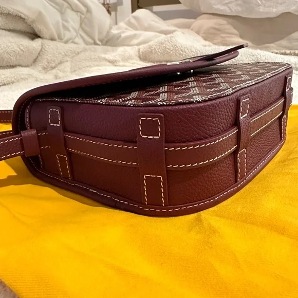 Goyard Belvedere II Messenger Bag Coated Canvas PM Burgundy - Picture 6 of 12